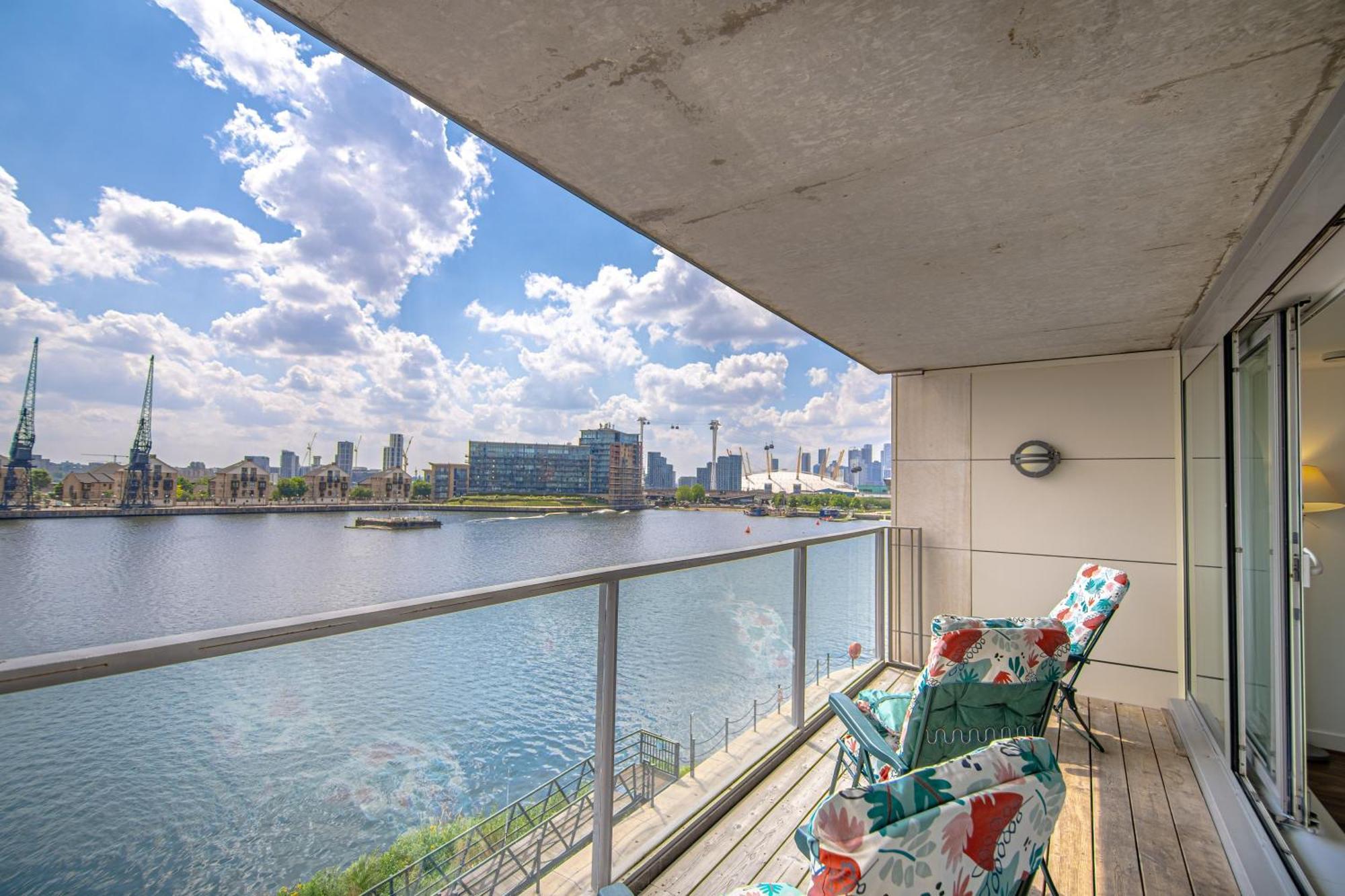 Apartamento London Excel Waterfront Serenity Exterior foto